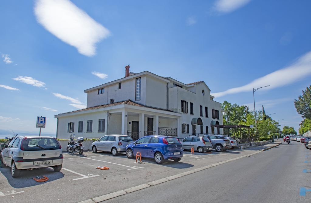 Apartment Ranch Опатия Экстерьер фото